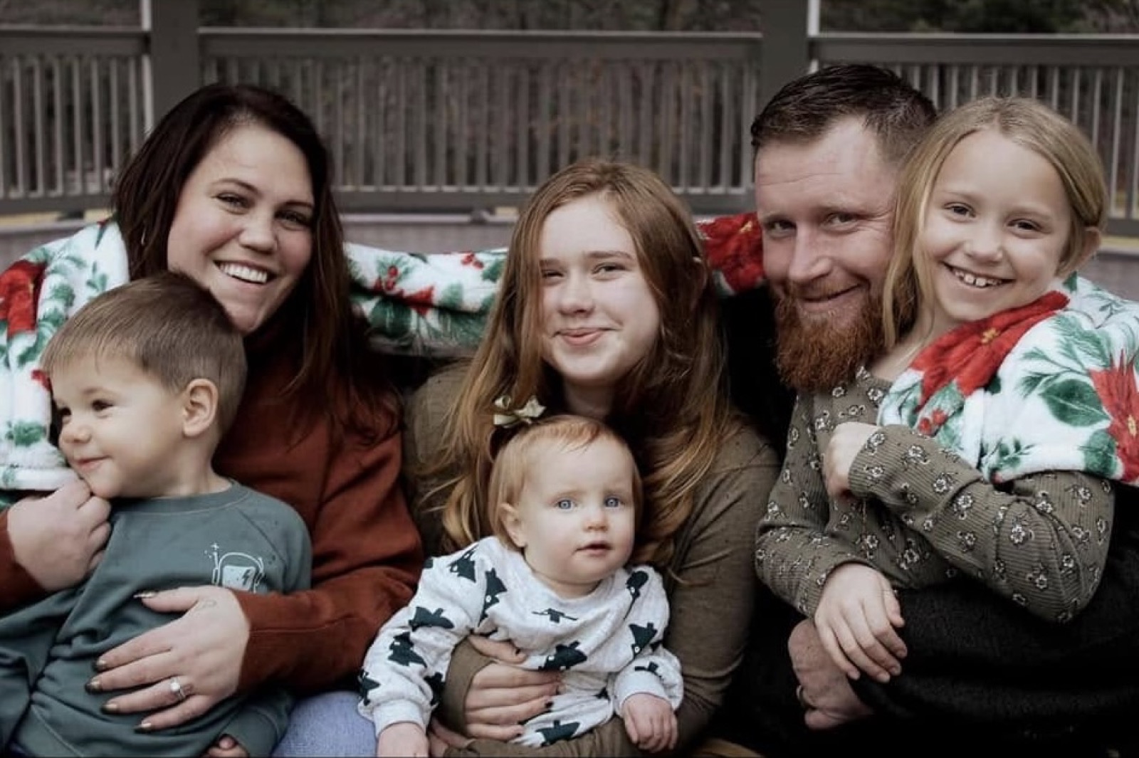 Karl and Kayla Vonhusen with their children Peyton, Grayson, Ruby, and Autumn